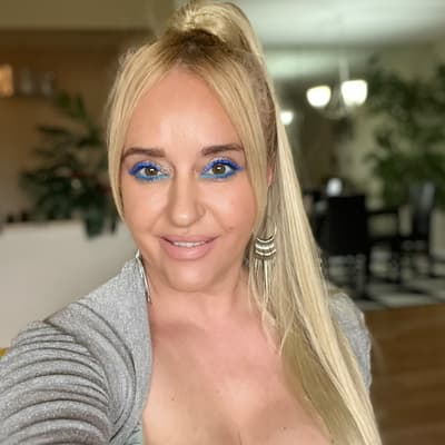 Angela Light